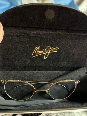 Maui Jim frames titanium Gold